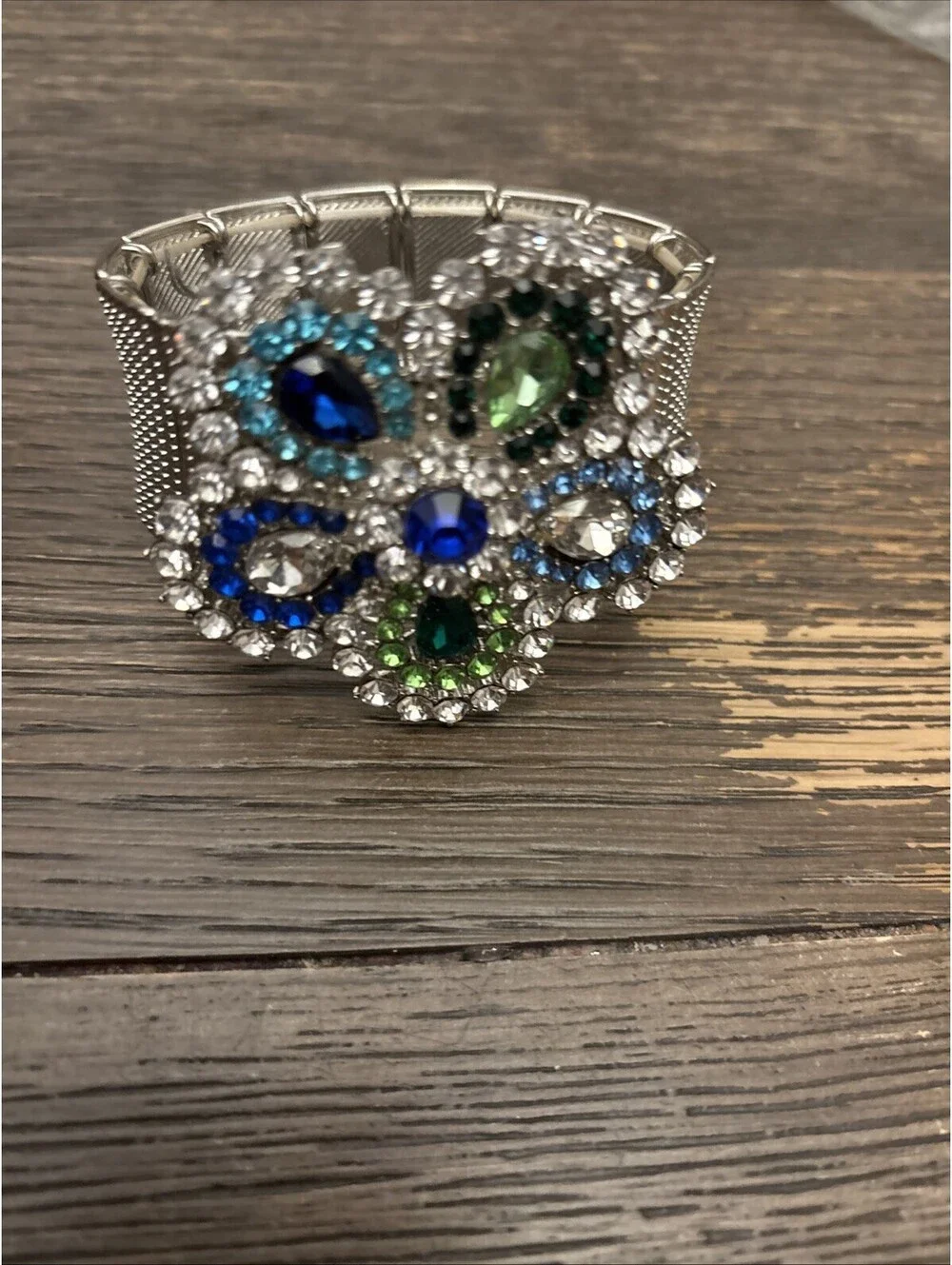Silver Tone rhinestone wide stretch floral bracelet With Free Earrings